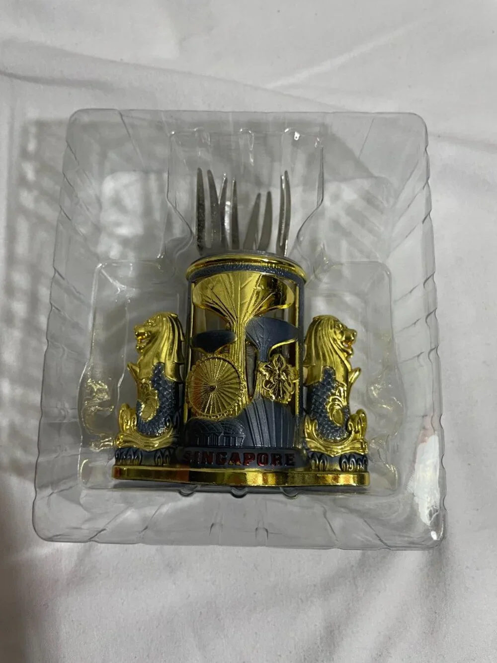 Singapore Merlion Fruit Pick Holder 6 Cocktail Forks Boxed Souvenir Set